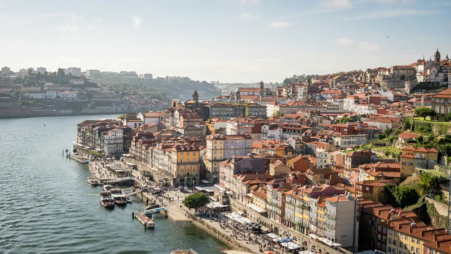 Cobertura em zinco e cobre em Porto